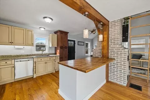 753 Main St, Wareham, MA 02571 photo 8