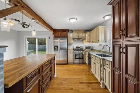 753 Main St, Wareham, MA 02571 photo 4