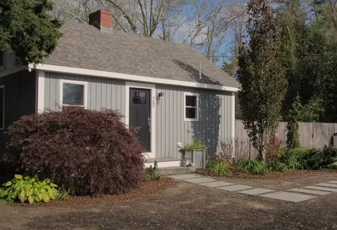 753 Main St, Wareham, MA 02571 photo 2
