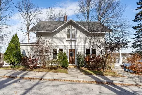 5 High St, Winchendon, MA 01475