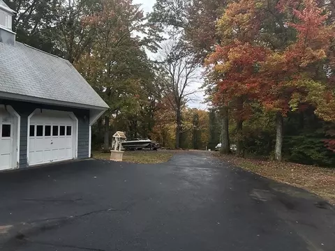 54 Old Gilbertville Rd, Ware, MA 01082 photo 7