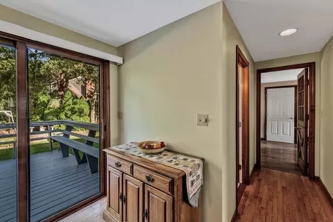 4 Surf Dr, Mashpee, MA 02649 photo 12