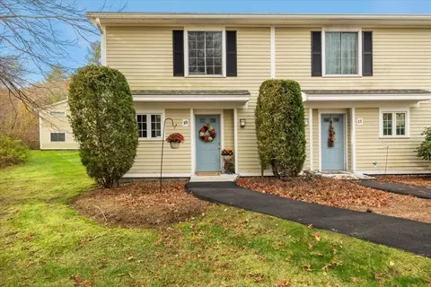 6 Janet Rd #12, Easton, MA 02375