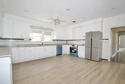102 Florence St, Springfield, MA 01105 photo 14
