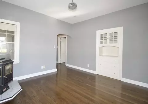 102 Florence St, Springfield, MA 01105 photo 10