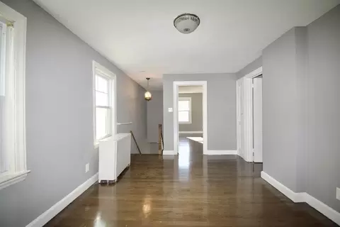 102 Florence St, Springfield, MA 01105 photo 21