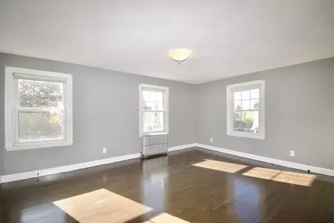 102 Florence St, Springfield, MA 01105 photo 22