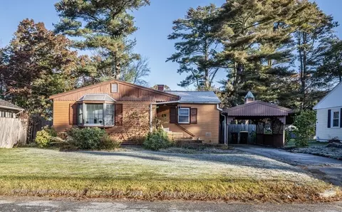 13 Pershing Ave, Acushnet, MA 02743