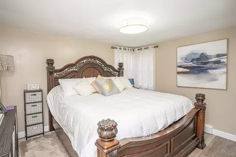 13 Pershing Ave, Acushnet, MA 02743 photo 14