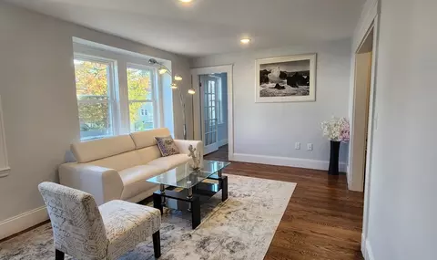 38 Kimball Rd #1, Watertown, MA 02472