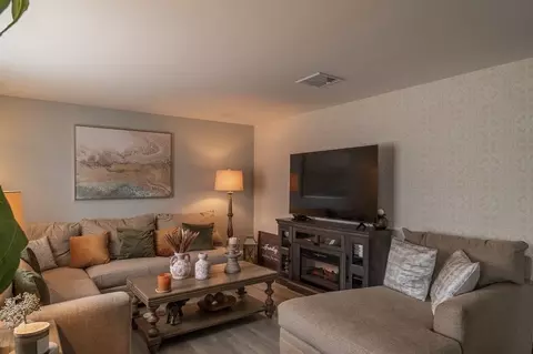 51 Montgomery St, Fall River, MA 02720 photo 7
