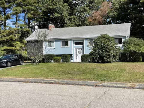 3 Roger Belanger Dr, Bellingham, MA 02019