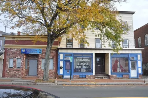 136 Exchange St, Chicopee, MA 01013