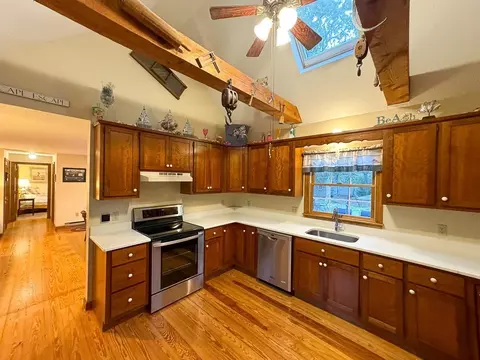 1 Whidah Ln, Eastham, MA 02642 photo 2
