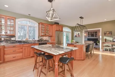 11 Rebekah Ln, Sutton, MA 01590 photo 10