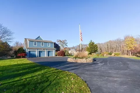 11 Rebekah Ln, Sutton, MA 01590 photo 28
