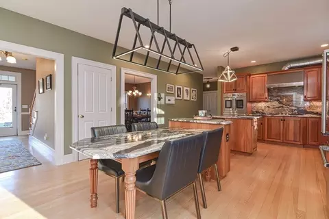 11 Rebekah Ln, Sutton, MA 01590 photo 9