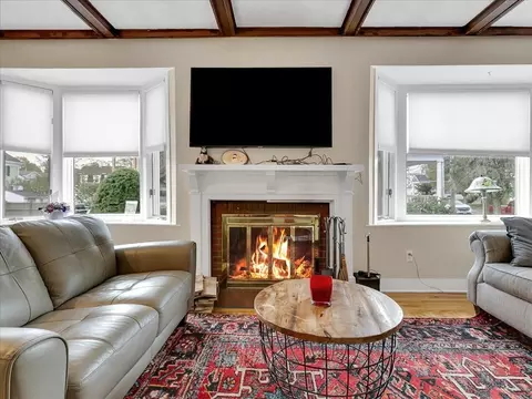 9 Park St #1, Danvers, MA 01923 photo 3