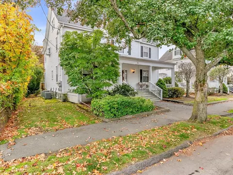 9 Park St #1, Danvers, MA 01923 photo 24