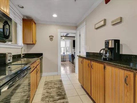 9 Park St #1, Danvers, MA 01923 photo 7