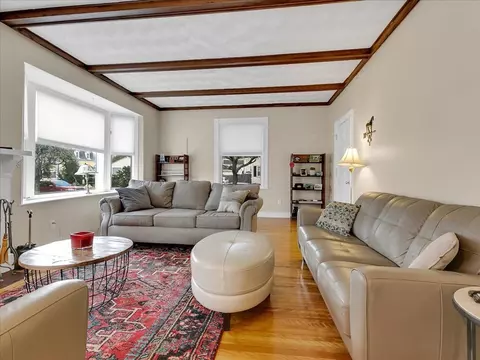 9 Park St #1, Danvers, MA 01923 photo 4