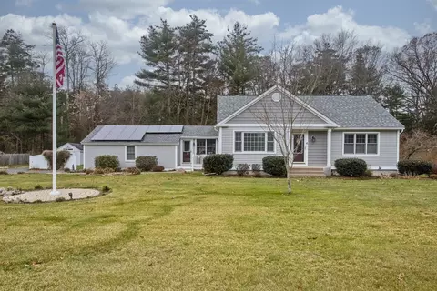 6 W Colonial Rd, Wilbraham, MA 01095
