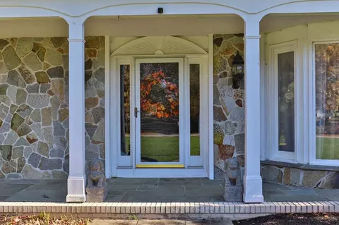 192 Mistic Dr, Marstons Mills, MA 02648