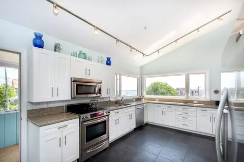 7 Bluff Rd, Hull, MA 02045 photo 9