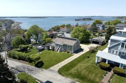 7 Bluff Rd, Hull, MA 02045