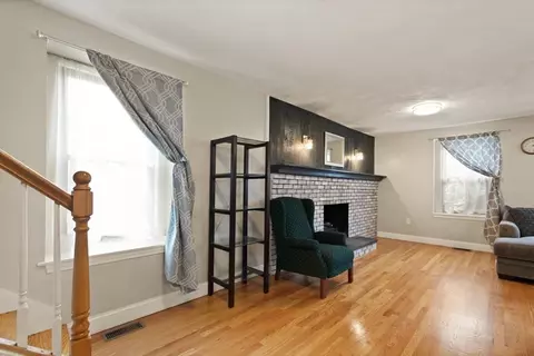 8 Lothrop St, Saugus, MA 01906 photo 8