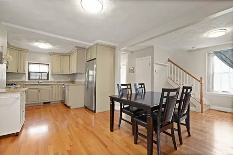 8 Lothrop St, Saugus, MA 01906 photo 12
