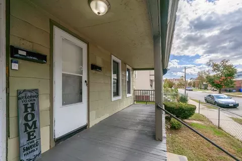 89-91 College St, Springfield, MA 01109 photo 3