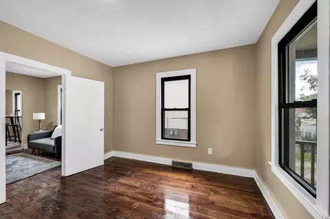 89-91 College St, Springfield, MA 01109 photo 16