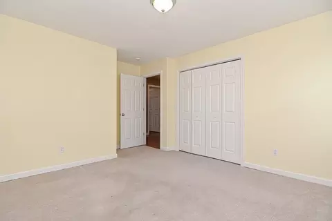 8 Roberts Rd, Dudley, MA 01571 photo 25