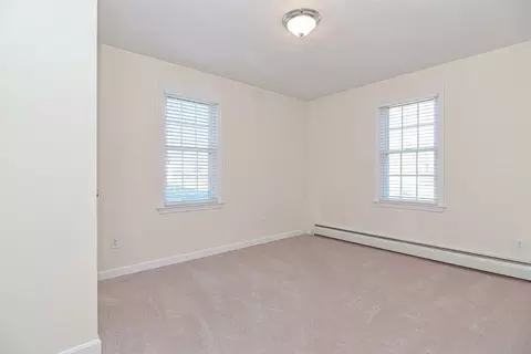 8 Roberts Rd, Dudley, MA 01571 photo 23
