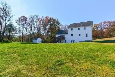 8 Roberts Rd, Dudley, MA 01571 photo 40