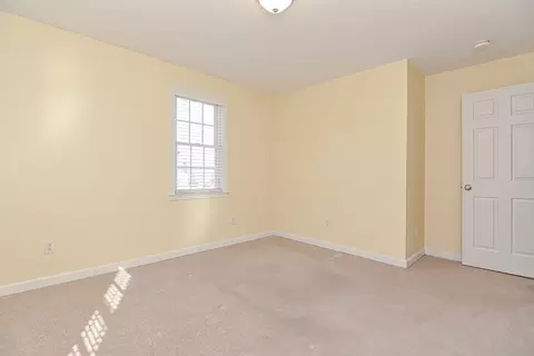8 Roberts Rd, Dudley, MA 01571 photo 24