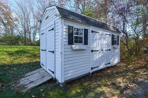 8 Roberts Rd, Dudley, MA 01571 photo 41