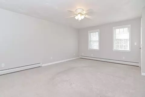 8 Roberts Rd, Dudley, MA 01571 photo 13