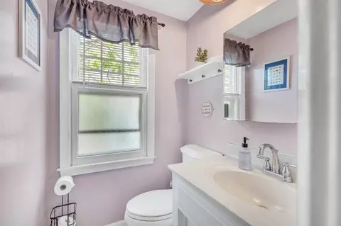 77 Somerset St, Springfield, MA 01108 photo 25