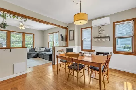 77 Somerset St, Springfield, MA 01108 photo 9