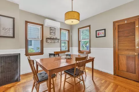 77 Somerset St, Springfield, MA 01108 photo 10