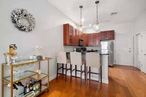655 E 2nd St #105, Boston, MA 02127 photo 3