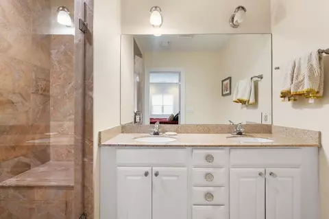 655 E 2nd St #105, Boston, MA 02127 photo 8