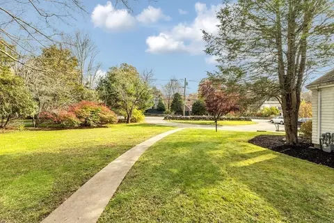 1025 High St, Dedham, MA 02026 photo 33