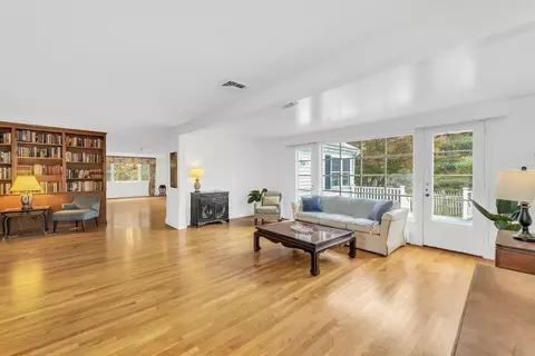 1025 High St, Dedham, MA 02026 photo 7