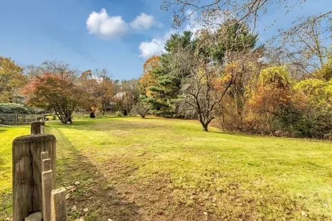 1025 High St, Dedham, MA 02026 photo 27