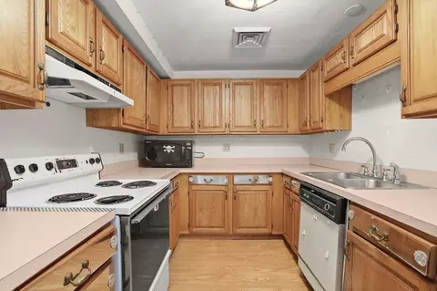 39 Parlin St #301, Everett, MA 02149 photo 10
