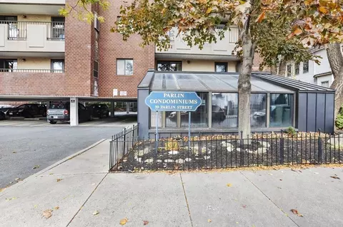 39 Parlin St #301, Everett, MA 02149