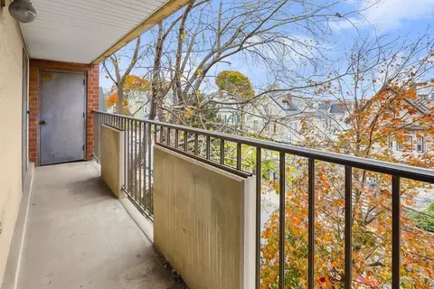 39 Parlin St #301, Everett, MA 02149 photo 17